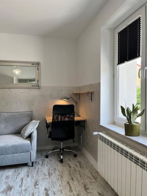 Apartament Ogrodowy Apartment Miechow Luaran gambar